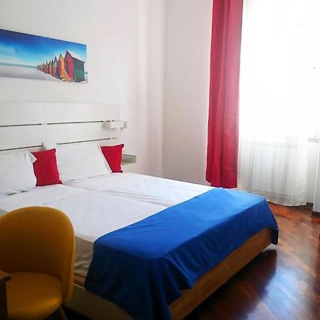 Stanza Con Bagno Ed Accesso Privati Hotel Triëst Buitenkant foto
